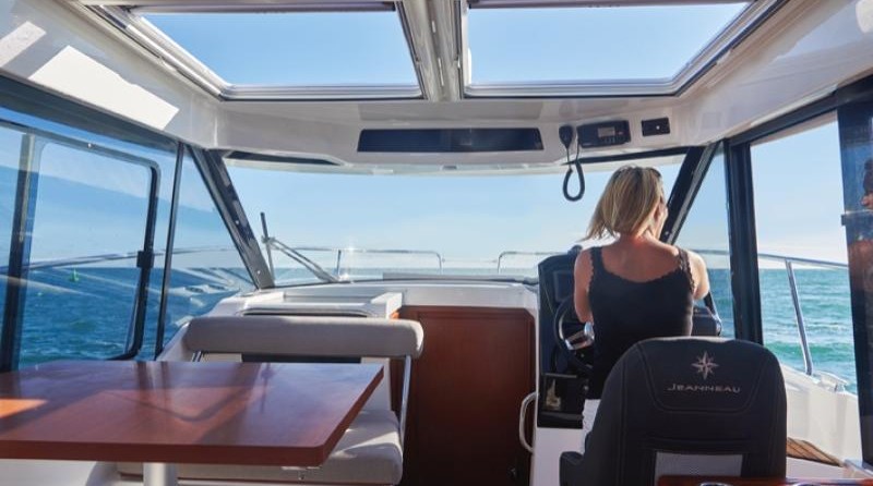 Jeanneau Merry Fisher 895