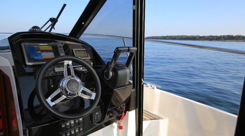 Jeanneau Merry Fisher 895