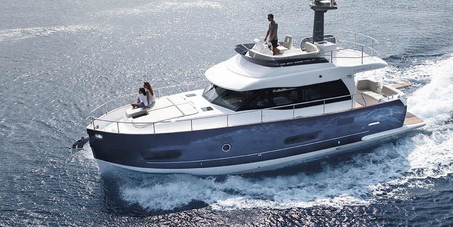 Azimut Magellano 43