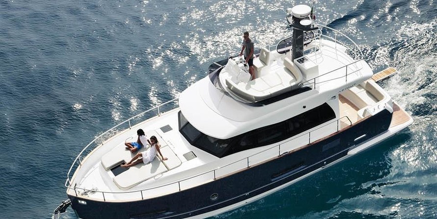 Azimut Magellano 43