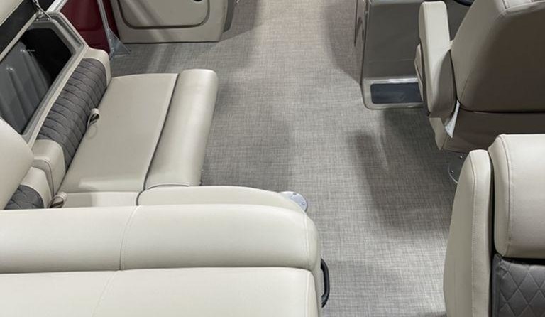 Sun Tracker Party Barge 22 DLX