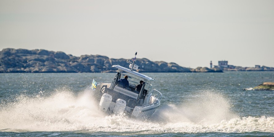 Seafarer 535 pilot boat - inboard diesel