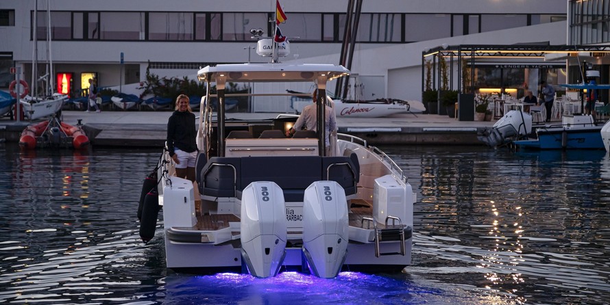 Seafarer 535 pilot boat - inboard diesel