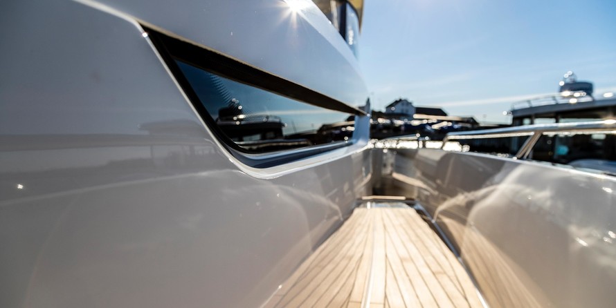 Seafarer 535 pilot boat - inboard diesel