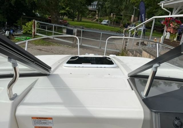 Bayliner VR5 Cuddy