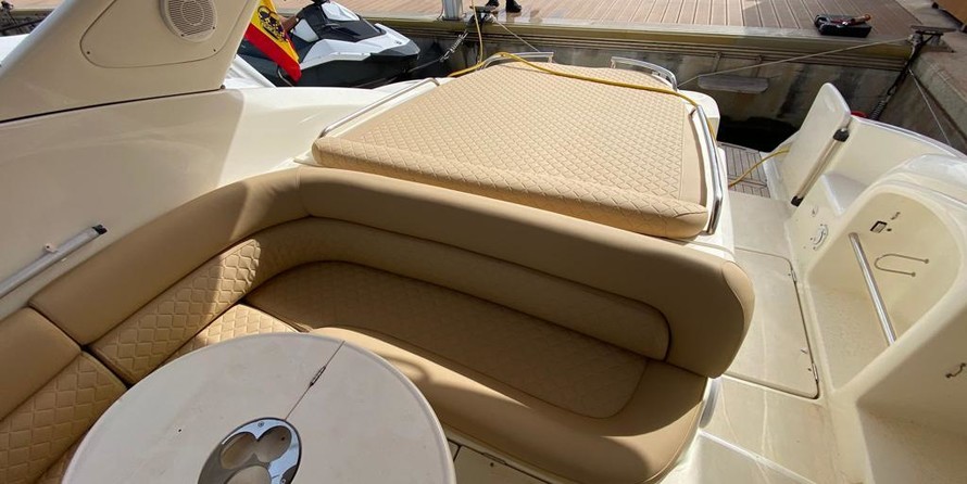 Cranchi Endurance 39