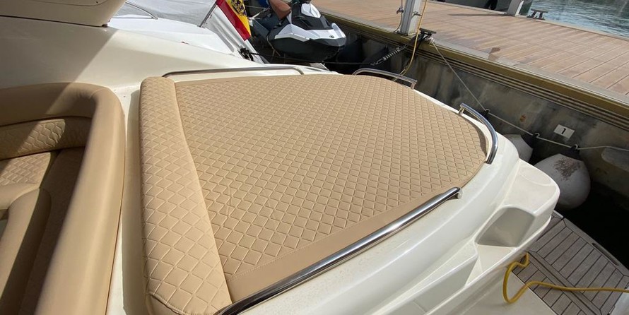 Cranchi Endurance 39