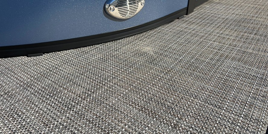 60 x 16 tri-toon passenger vessel