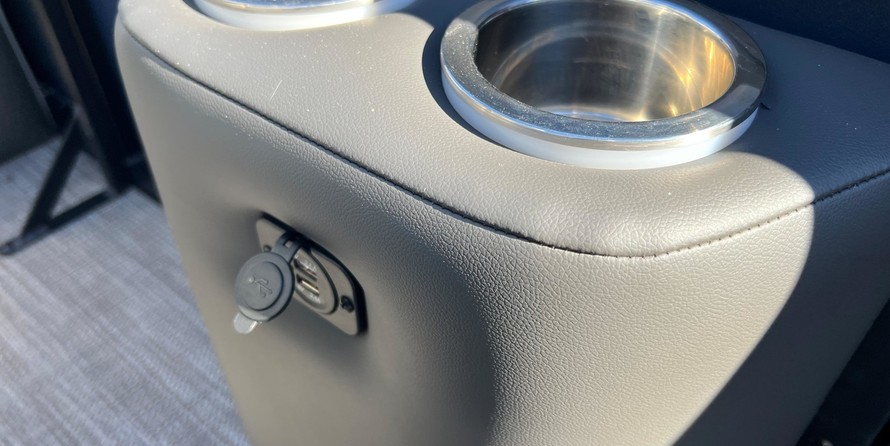 60 x 16 tri-toon passenger vessel