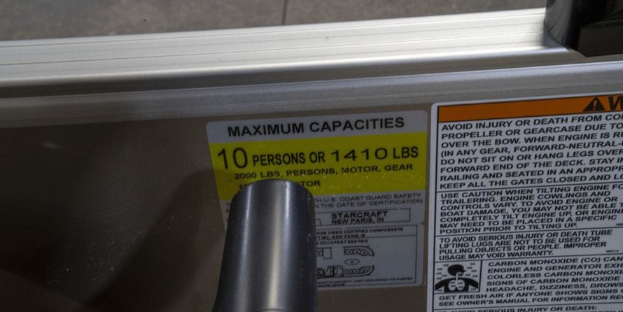 Starcraft Marine Fish EX 22 FD