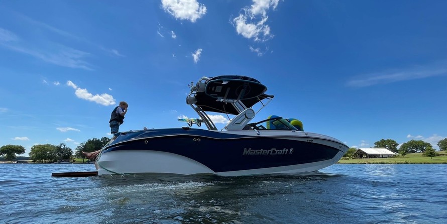Mastercraft X22