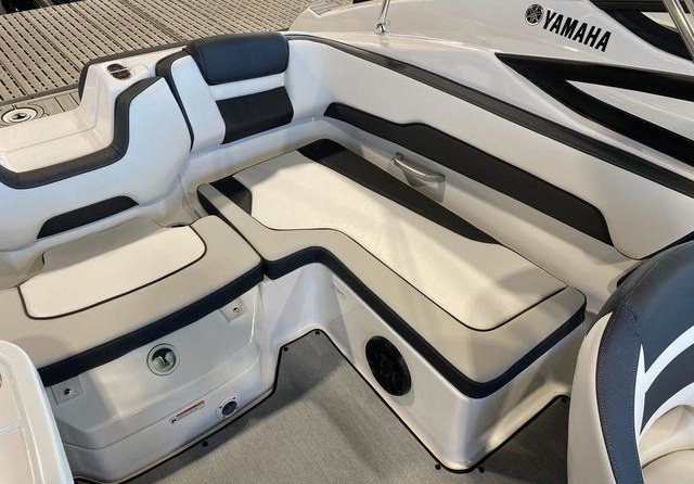 Yamaha SX195