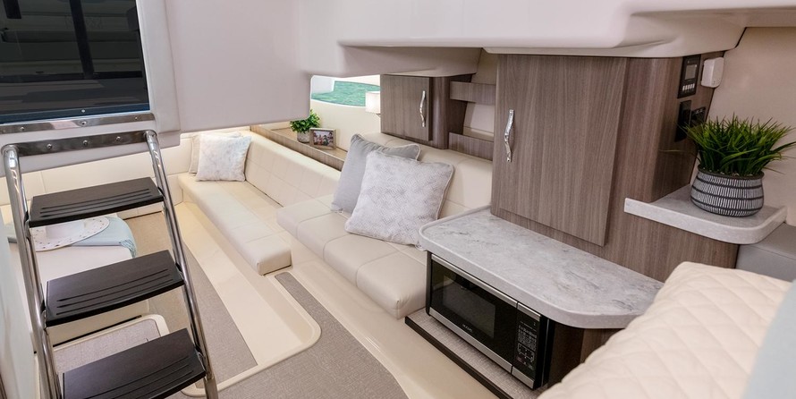 Regal 42 Grande Coupe