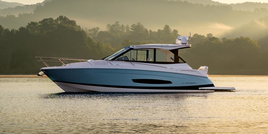 Regal 42 Grande Coupe