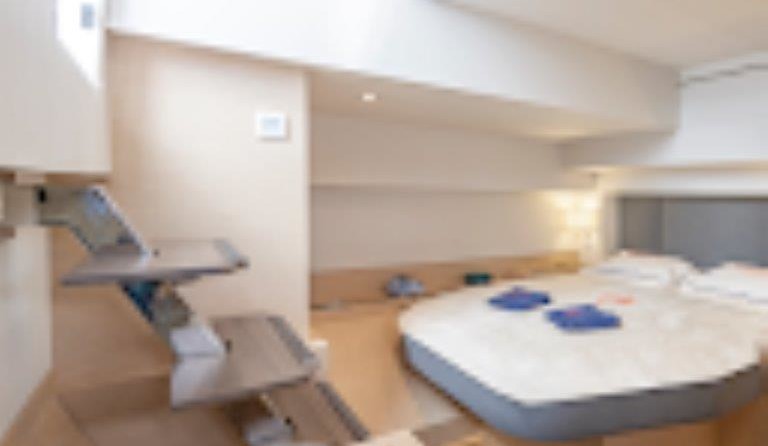 Fountaine Pajot Alegria 67