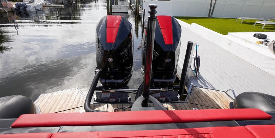 Technohull 38 Grand Sport
