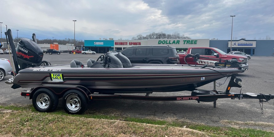 Skeeter zx 225