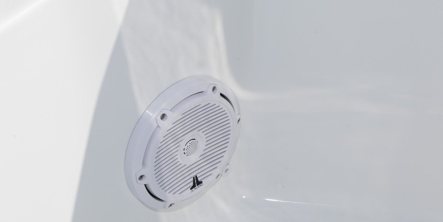 Sea Ray hunt ultra 211