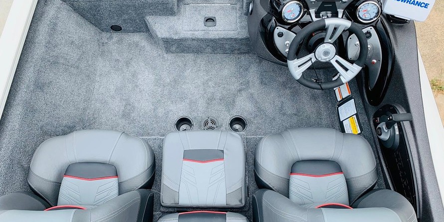 Tracker Pro Team 175 TXW