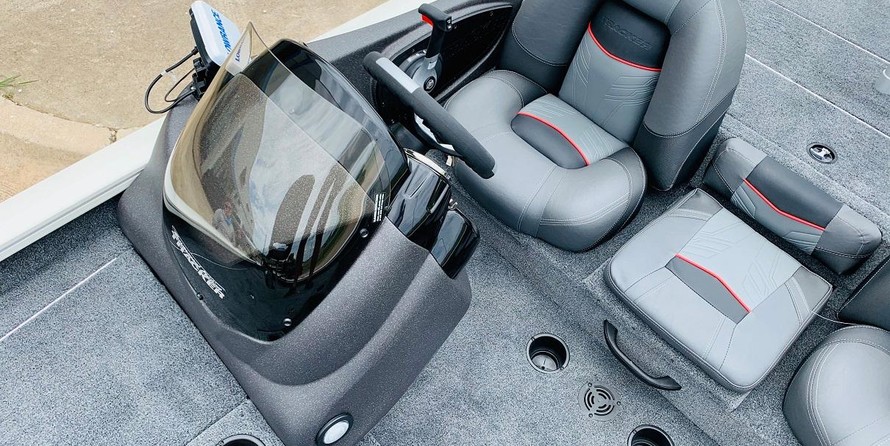 Tracker Pro Team 175 TXW