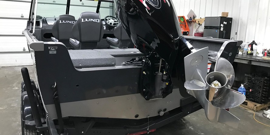 Lund Boats 1875 Impact Sport