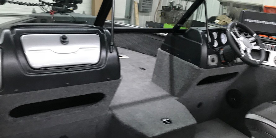 Lund Boats 1875 Impact Sport