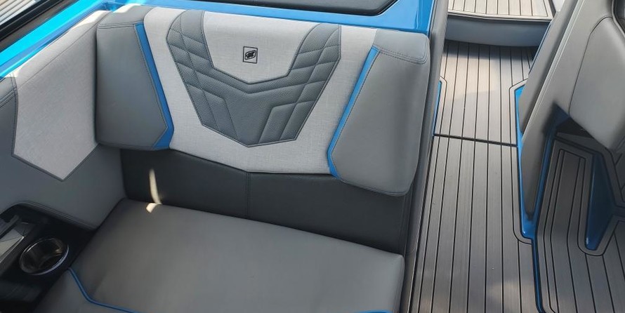 Super Air Nautique G25