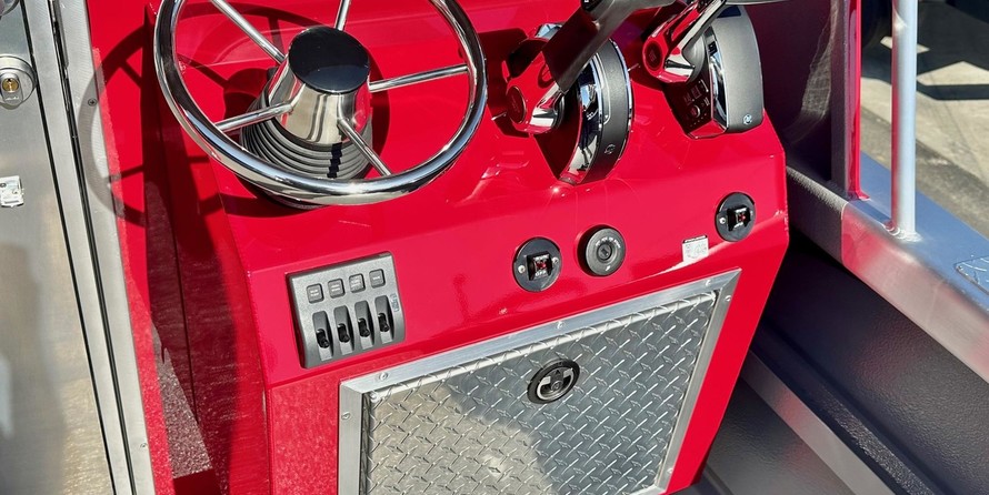 Thunder Jet 24' Alexis Pro w/ 300HP Mercury Pro XS!