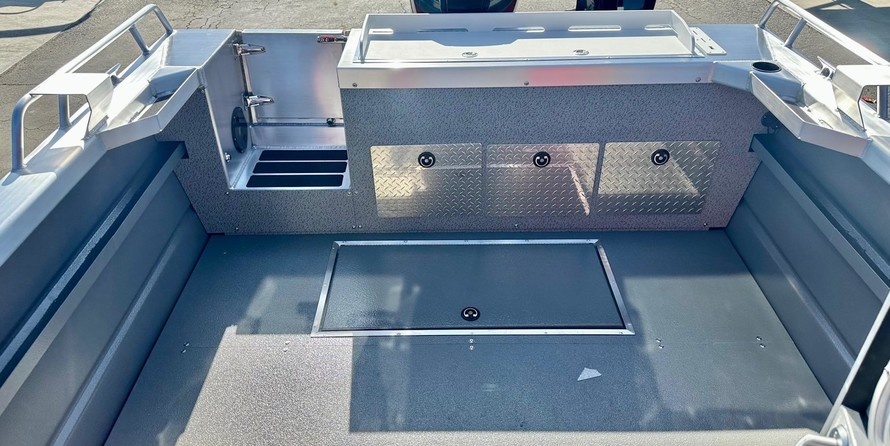 Thunder Jet 24' Alexis Pro w/ 300HP Mercury Pro XS!