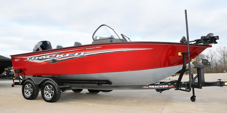 Tracker TARGA V-19 WT Tournament Edition w/225HP Pro-XS!!