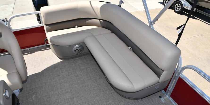 Sun Tracker Bass Buggy 16 DLX ET