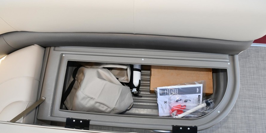 Sun Tracker Bass Buggy 16 DLX ET