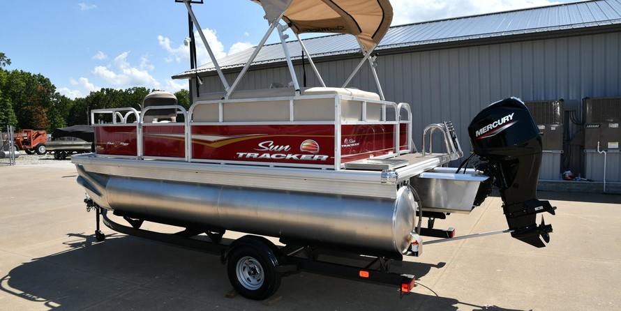 Sun Tracker Bass Buggy 16 DLX ET