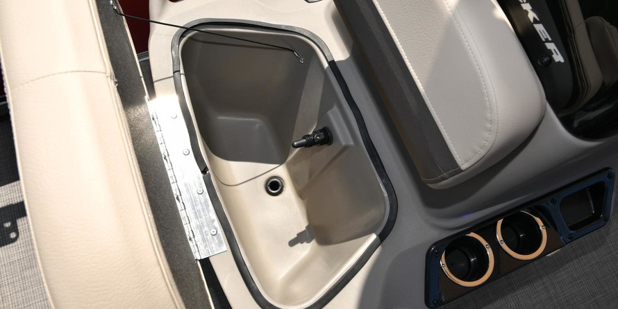 Sun Tracker Bass Buggy 16 DLX ET