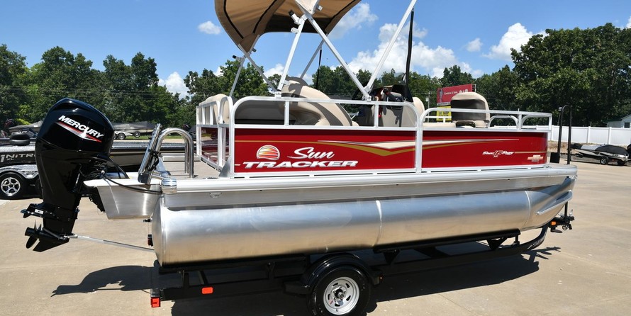 Sun Tracker Bass Buggy 16 DLX ET