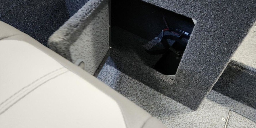 Crestliner 2250 Authority