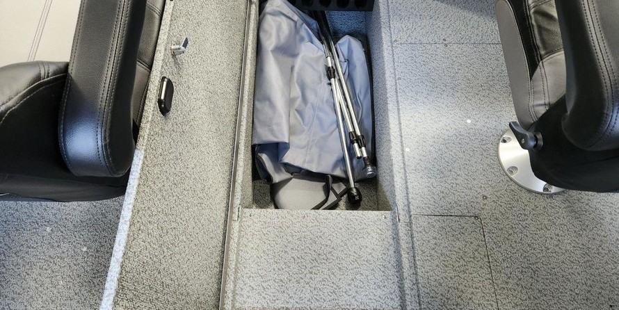 Crestliner 2250 Authority