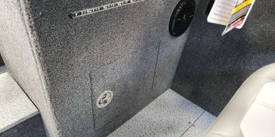 Crestliner 2250 Authority