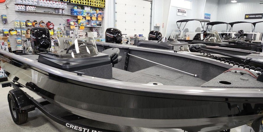 Crestliner 1700 Vision