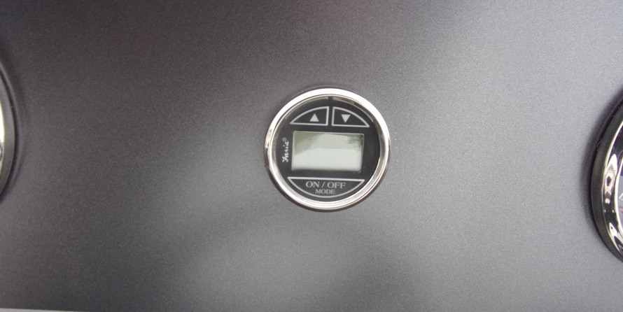 Hurricane fundeck 232