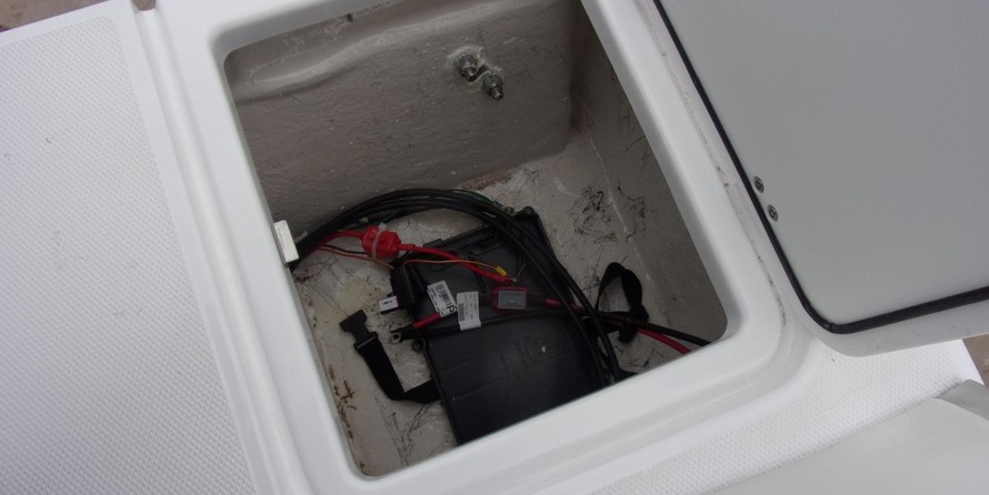 Hurricane fundeck 232