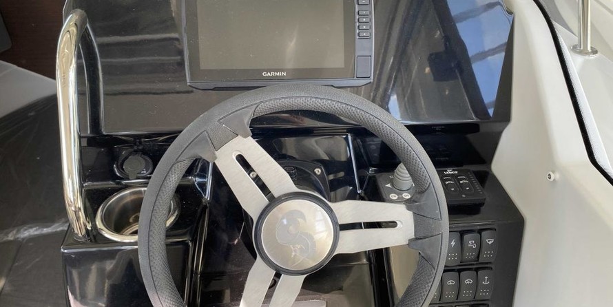 Beneteau Antares 8 OB