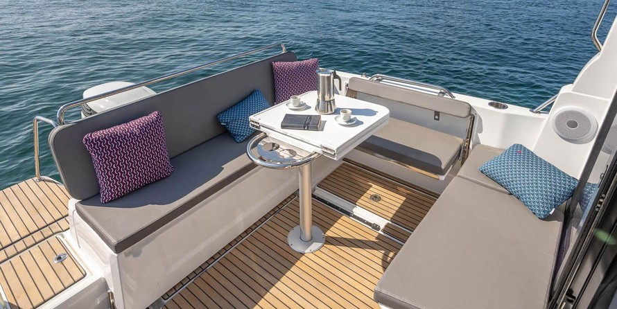 Beneteau Antares 8 OB