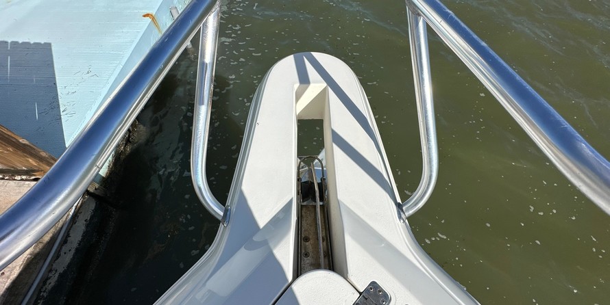 Intrepid 310 walkaround