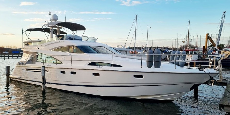 Fairline 58 Squadron