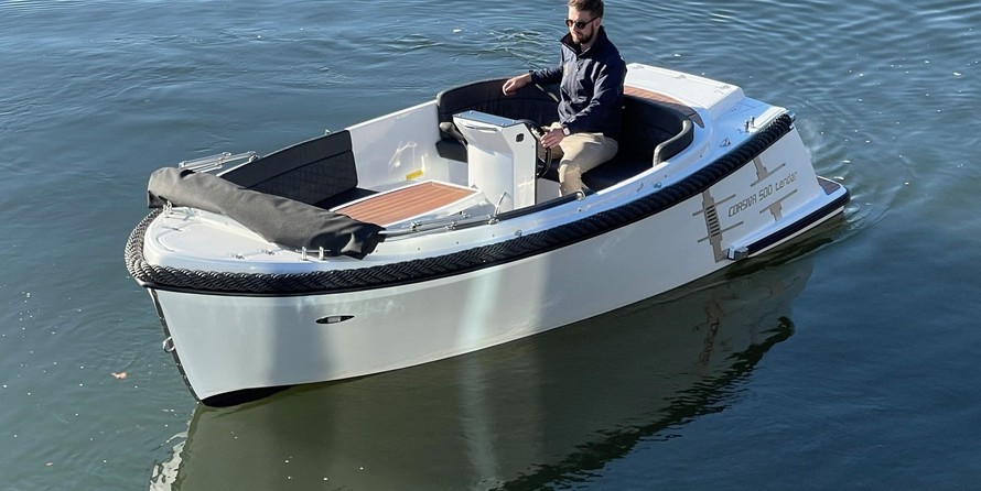 Corsiva 500 tender