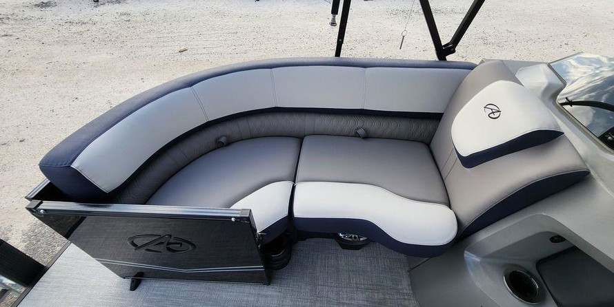 Avalon LSZ Quad Lounger 23 FT