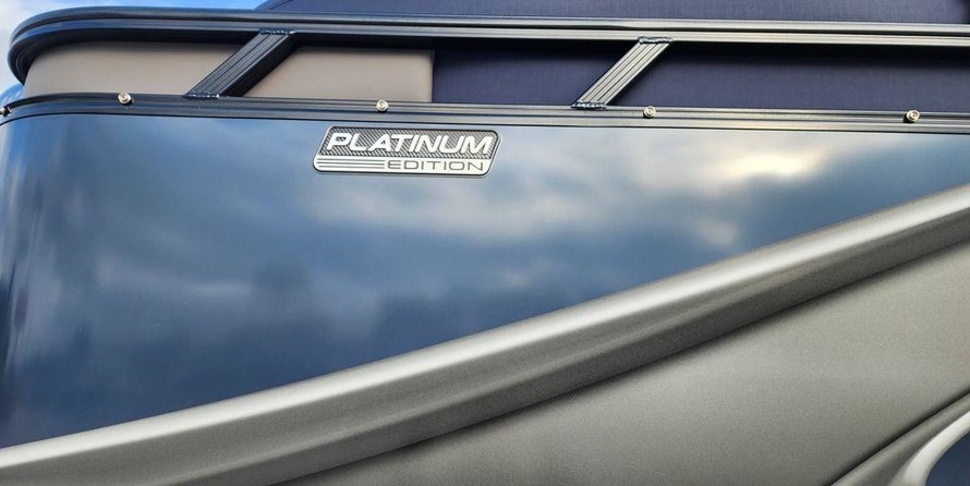 Avalon LSZ Quad Lounger 23 FT