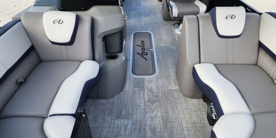 Avalon LSZ Quad Lounger 23 FT