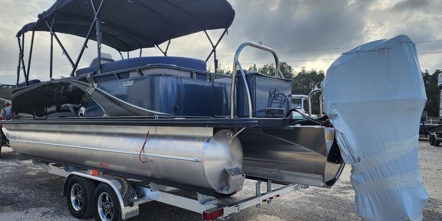 Avalon LSZ Quad Lounger 23 FT